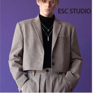 エイトセカンズ(8seconds)のesc studio クロップジャケット(テーラードジャケット)