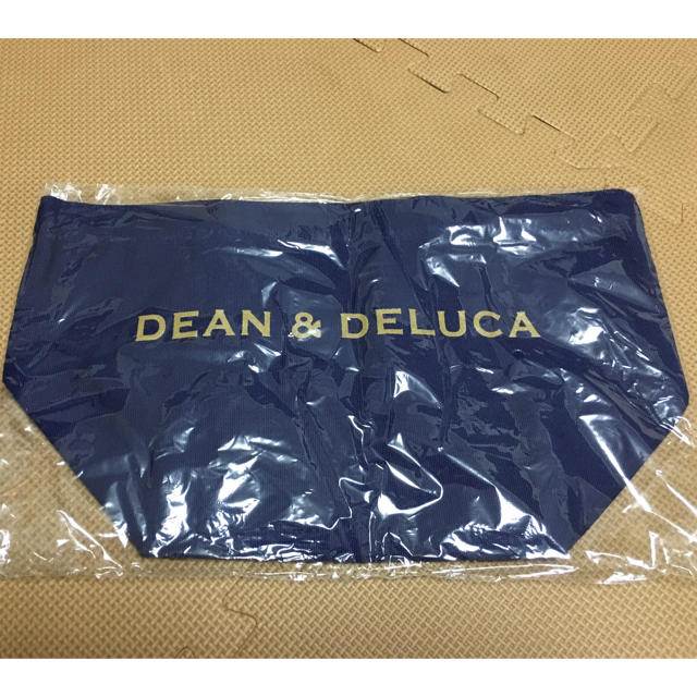 DEAN & DELUCA(ディーンアンドデルーカ)のDEAN&DELUCA限定色ネイビー⭐︎トートバッグSサイズ レディースのバッグ(トートバッグ)の商品写真