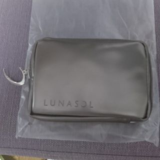 ルナソル(LUNASOL)の【新品・未使用】LUNASOL 化粧ポーチ(ポーチ)