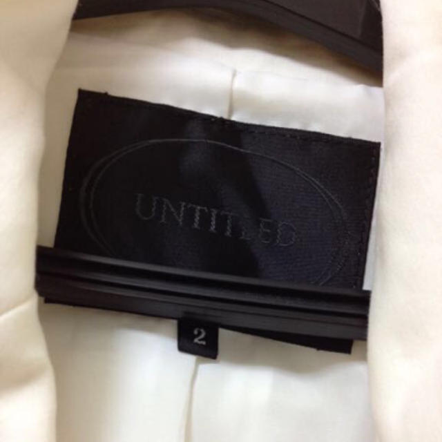 UNTITLED(アンタイトル)のUNTITLEDアンタイトルの白の美ラインベルト付きジャケットコート２ レディースのジャケット/アウター(その他)の商品写真