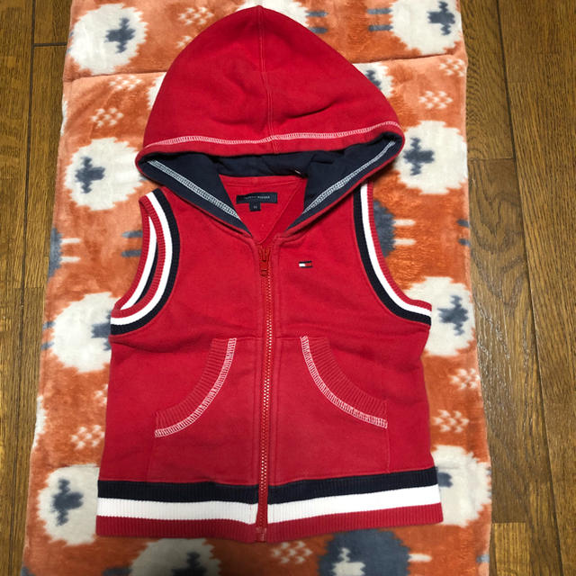 TOMMY HILFIGER(トミーヒルフィガー)の90センチ  TOMMY HILFIGER キッズ/ベビー/マタニティのキッズ服男の子用(90cm~)(ジャケット/上着)の商品写真