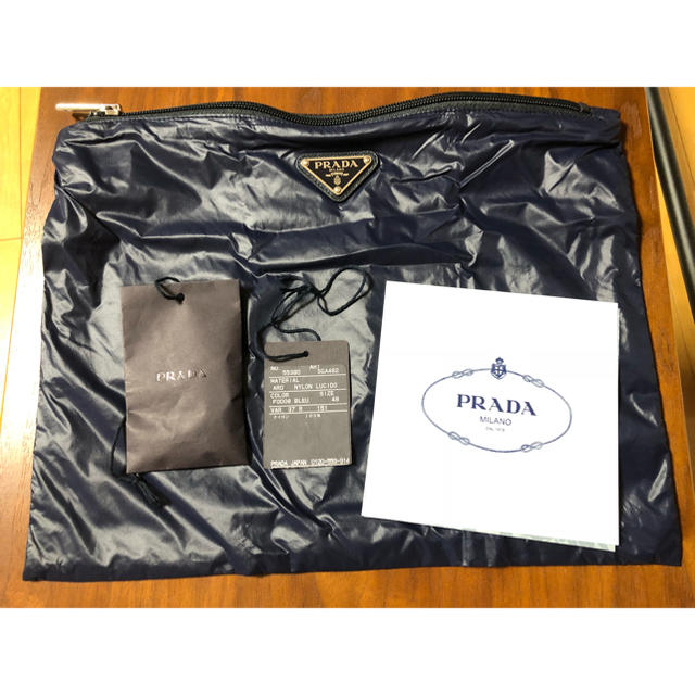 PRADA(プラダ)のPRADA ダウンベスト ネイビー 48 メンズのジャケット/アウター(ダウンベスト)の商品写真