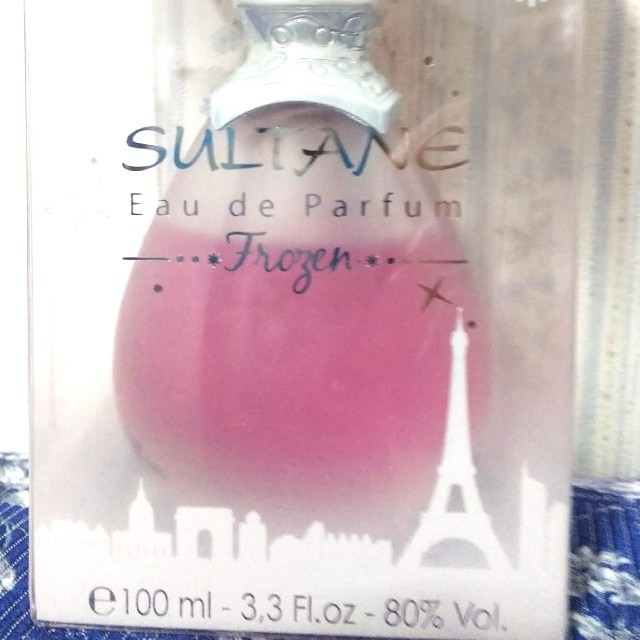 スルタン　オードパルファム コスメ/美容の香水(香水(女性用))の商品写真