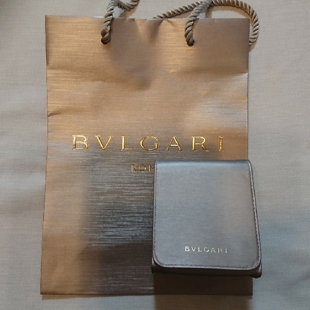 BVLGARI(ブルガリ)の非売品『BVLGARI』時計ケース♪マスク入れ、小物入れに♪ レディースのファッション小物(ポーチ)の商品写真