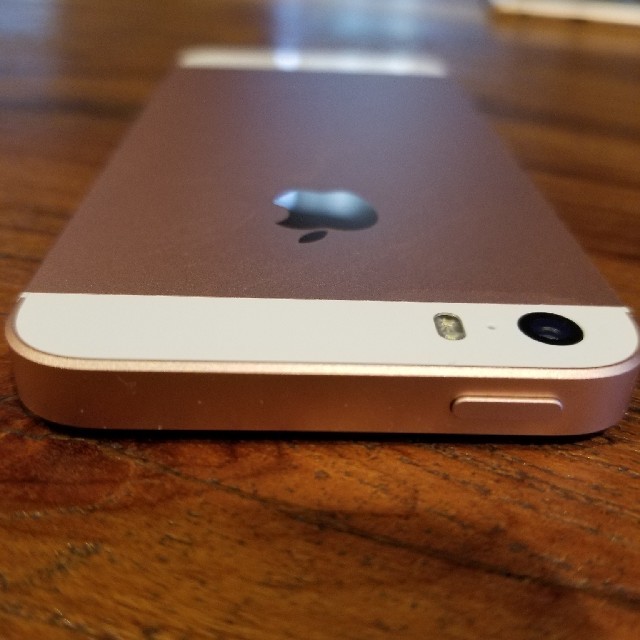 スマートフォン/携帯電話Apple iPhone SE 16GB ローズゴールド ドコモ版SIMフリー