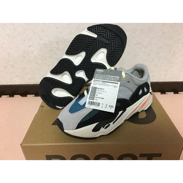 【新品未使用】Adidas YEEZY BOOST 700 23cm