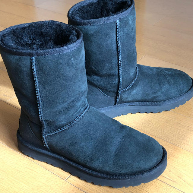 UGGクラシックショートⅡ  US6