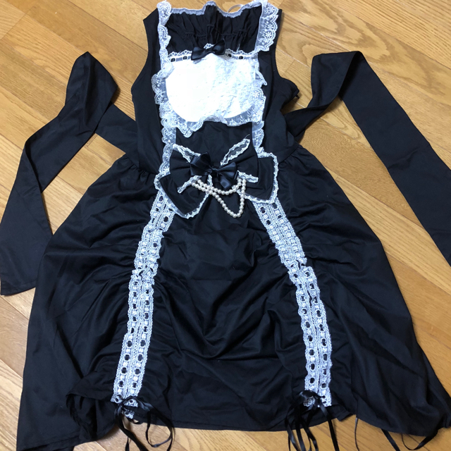 BODYLINE(ボディライン)のBODYLINE メイド服 ワンピース 黒♡コスプレ衣装 美品 エンタメ/ホビーの同人誌(コスプレ)の商品写真