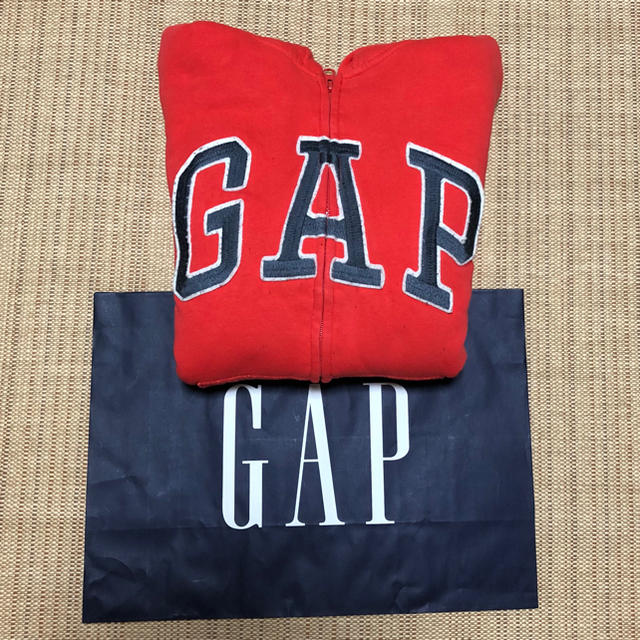 GAP Kids(ギャップキッズ)のGAP KIDS ボア付き パーカー  キッズ/ベビー/マタニティのキッズ服男の子用(90cm~)(ジャケット/上着)の商品写真