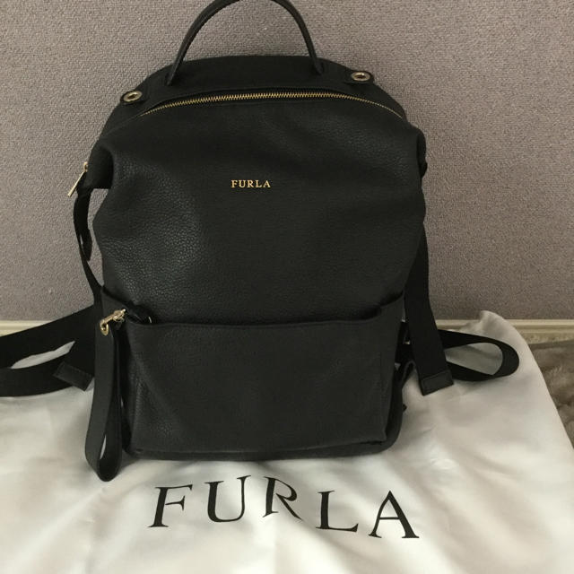 Furla - 最終値下げです。フルラ リュックの通販 by ハルユキ's shop ...