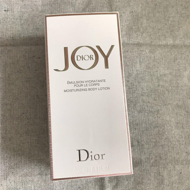 Christian Dior(クリスチャンディオール)のChristian Dior JOY BY DIOR -ジョイ ボディミルク新品 コスメ/美容のボディケア(ボディローション/ミルク)の商品写真