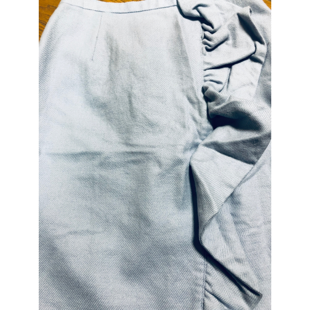 Apuweiser-riche(アプワイザーリッシェ)のアプワイザーリッシェ♡フリルタイトスカート♡今週末で出品取りやめ レディースのスカート(ひざ丈スカート)の商品写真
