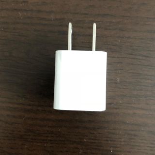 アイフォーン(iPhone)のApple コンセントアダプタ(バッテリー/充電器)