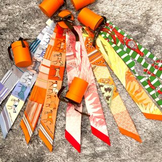 入手困難 ♡ 新品未使用 エルメス ツイリー 馬と不死鳥 入手困難 ♡ 新品未使用 エルメス ツイリー 馬と不死鳥