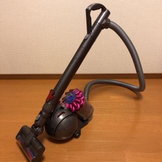 ダイソン(Dyson)のダイソンDC48 カーボンファイバーブラシキャニスター型掃除機 ☆極美品☆(掃除機)