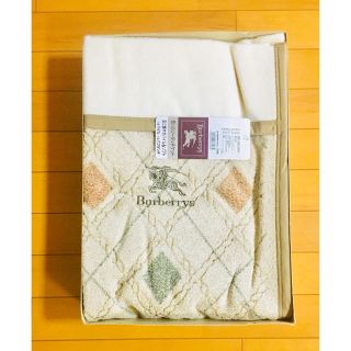 バーバリー(BURBERRY)の[即購入可]BURBERRY タオルケット(毛布)