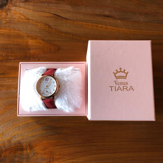Venus TIARA☆腕時計