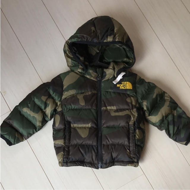 THE NORTH FACE(ザノースフェイス)のザノースフェイス ダウン キッズ/ベビー/マタニティのベビー服(~85cm)(ジャケット/コート)の商品写真