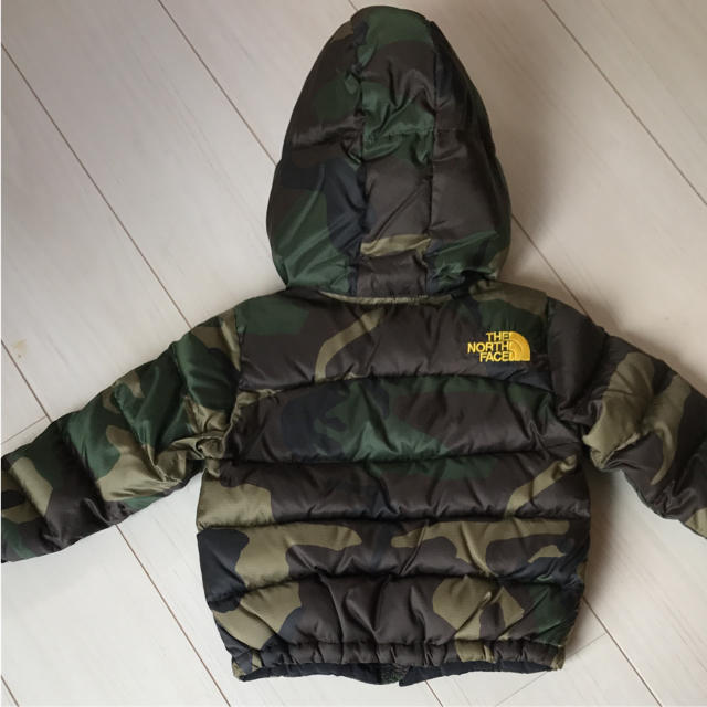 THE NORTH FACE(ザノースフェイス)のザノースフェイス ダウン キッズ/ベビー/マタニティのベビー服(~85cm)(ジャケット/コート)の商品写真