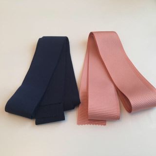 ヴェラウォン(Vera Wang)の木馬リボン サーモンピンク(ベルト)