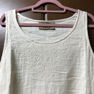 マライカ(MALAIKA)の【Mimimi様 専用】GA-ON ラクノウ刺繍ワンピース(ひざ丈ワンピース)