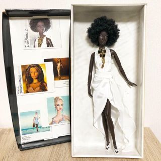 バービー(Barbie)のバービー人形 model of the moment Nichelle(キャラクターグッズ)