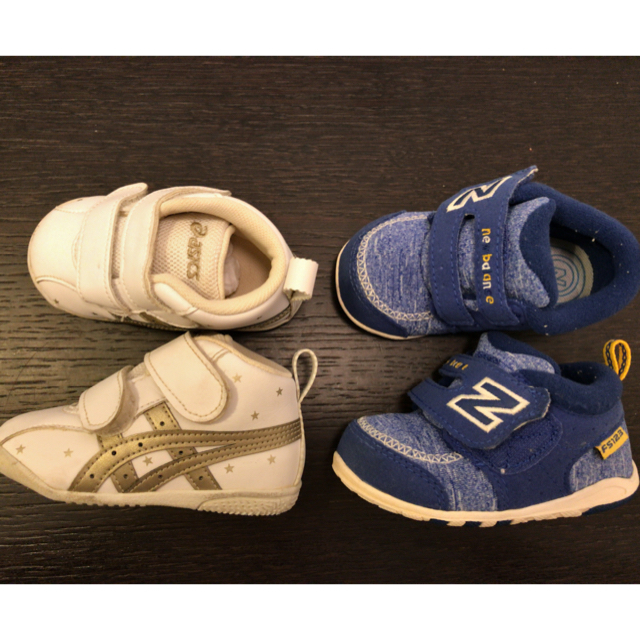 New Balance(ニューバランス)のアシックス ニューバランス シューズ 2足セット 12㎝ キッズ/ベビー/マタニティのベビー靴/シューズ(~14cm)(スニーカー)の商品写真
