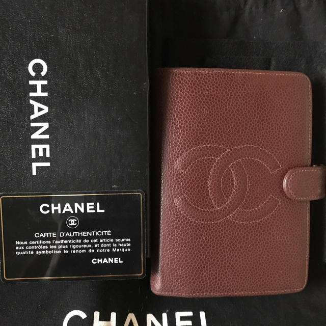 CHANEL(シャネル)のCHANELキャビアスキン手帳カバー レディースのファッション小物(その他)の商品写真