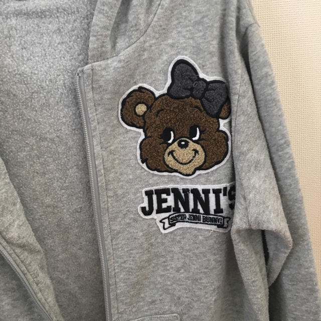 JENNI(ジェニィ)の150 jenni   パーカー ワッペン トレーナー スウェット 羽織り キッズ/ベビー/マタニティのキッズ服女の子用(90cm~)(ジャケット/上着)の商品写真