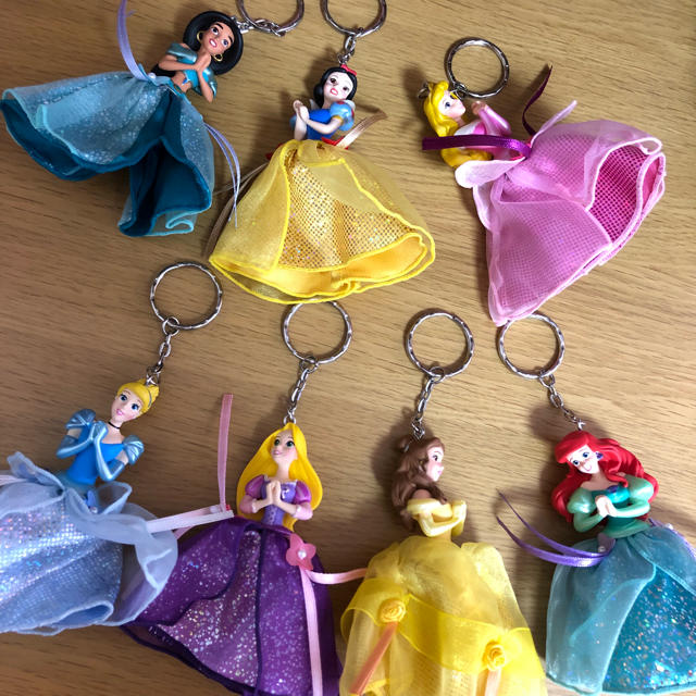 Disney ディズニープリンセス キーチェーンの通販 By み S Shop ディズニーならラクマ