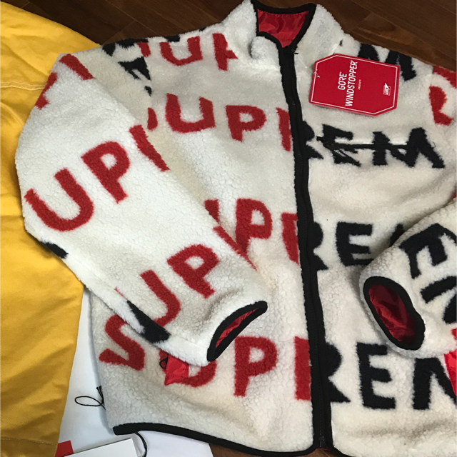 Supreme(シュプリーム)のSupreme フリース 18aw メンズのジャケット/アウター(ブルゾン)の商品写真