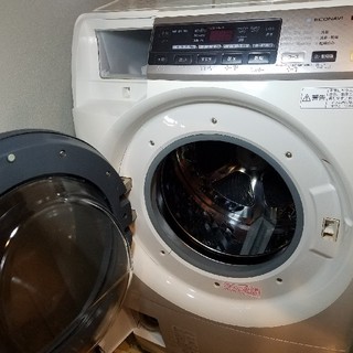 パナソニック(Panasonic)のドラム式洗濯機 パナソニック【送料込み】値下げ交渉可　 NA-VH300L　中古(洗濯機)