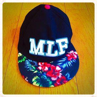 ワンオクロック(ONE OK ROCK)のワンオク キャップ MLF(アイドルグッズ)