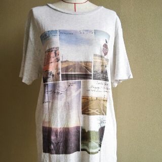 エイチアンドエム(H&M)のＨ&M  写真プリント　カットソー　Tシャツ(Tシャツ(半袖/袖なし))