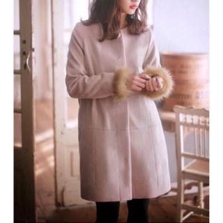 美品♡ビジュー付きコート