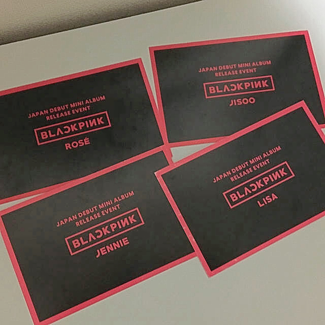 BLACKPINK リリイベ メッセージカード 4枚セット エンタメ/ホビーのタレントグッズ(アイドルグッズ)の商品写真