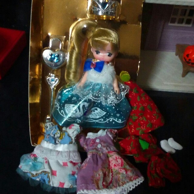 ミキちゃん人形＆お着替えいろいろセット ハンドメイドのぬいぐるみ/人形(人形)の商品写真