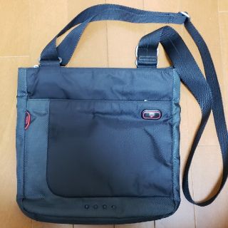 トゥミ(TUMI)の【値下げ】TUMI ショルダーバッグ(ショルダーバッグ)