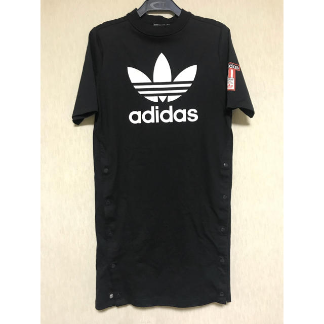 adidas(アディダス)のアディダス 五分丈 Tシャツ 黒 レディースのトップス(Tシャツ(長袖/七分))の商品写真