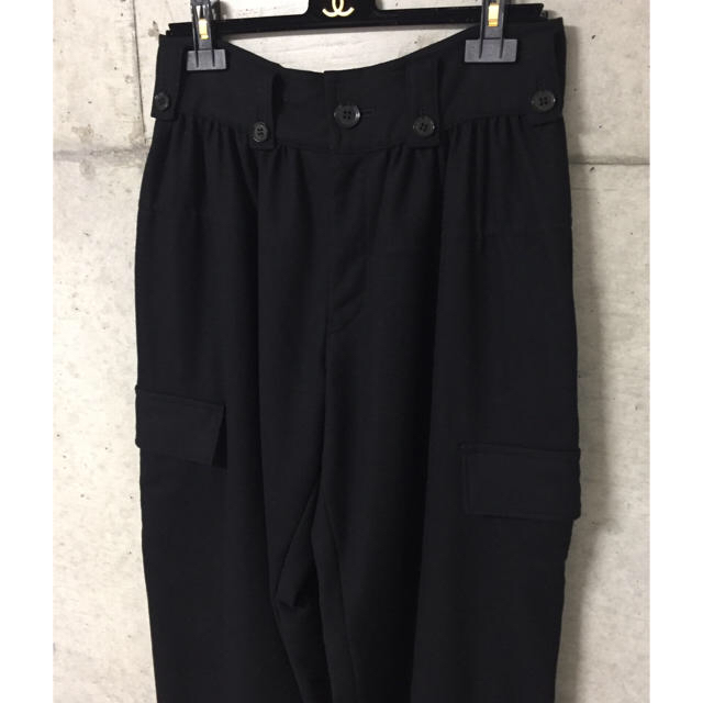 YOHJI YAMAMOTO 21-22AW カラスパンツ | HUES 福岡セレクト YOHJI YAMAMOTO 21-22AW カラスパンツ | HUES 福岡セレクト