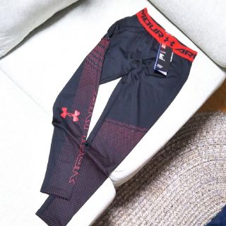 アンダーアーマー(UNDER ARMOUR)の*新品* UNDER ARMOUR トレーニング レギンス(トレーニング用品)