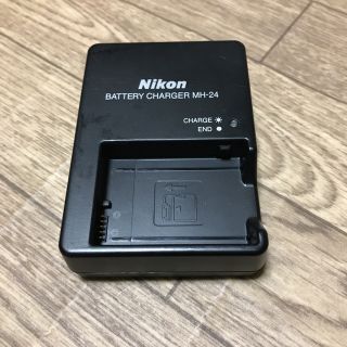 ニコン(Nikon)の☆Ryuyaoba様専用☆NIKON チャージャー MH-24(バッテリー/充電器)