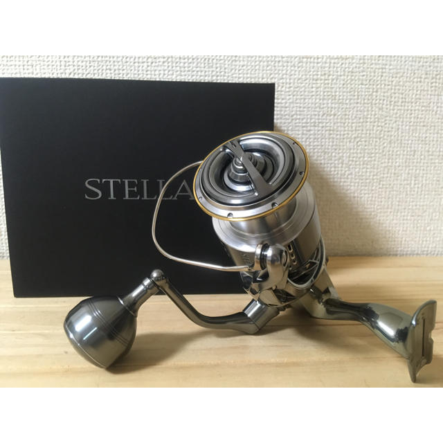 新作モデル SHIMANO - 専用ページ かるら様 リール - zoopalic.com