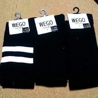 ウィゴー(WEGO)のWEGO：黒ニーハイソックス3足セット(ソックス)