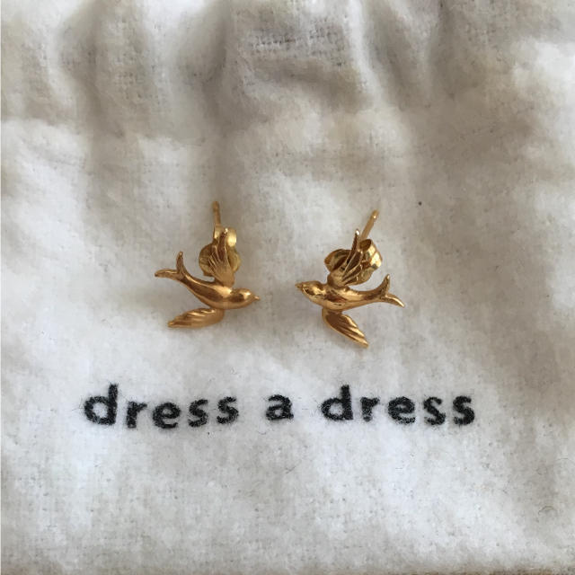 dress a dress ドレスアドレス 鳥のピアス レディースのアクセサリー(ピアス)の商品写真