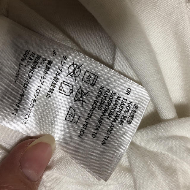 H&M(エイチアンドエム)のH&M わんちゃんプリント ノースリーブ レディースのトップス(シャツ/ブラウス(半袖/袖なし))の商品写真