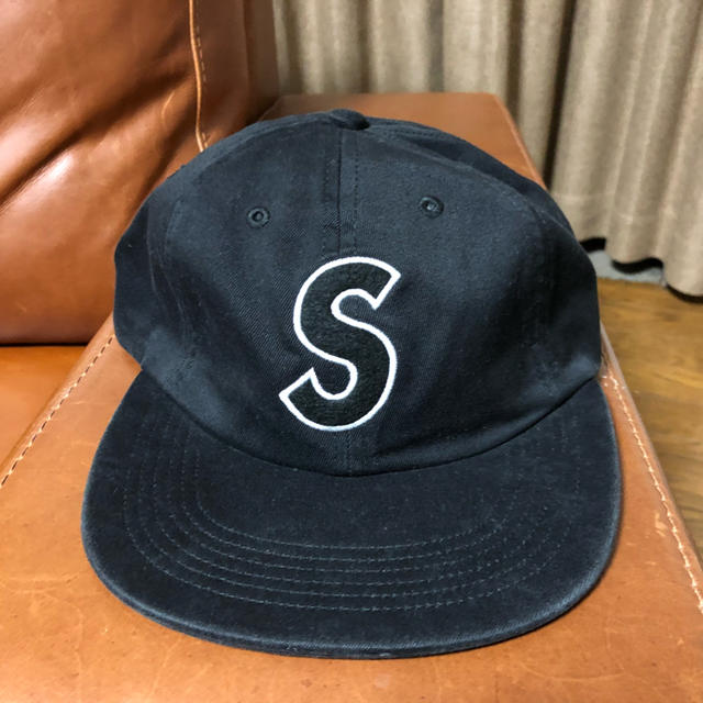 キャップシュプリーム Felt S logo 6-Panel  黒 美品