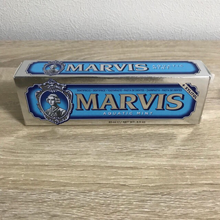 マービス(MARVIS)のMARVIS  マービス Aquatic Mint アクアティックミント(歯磨き粉)
