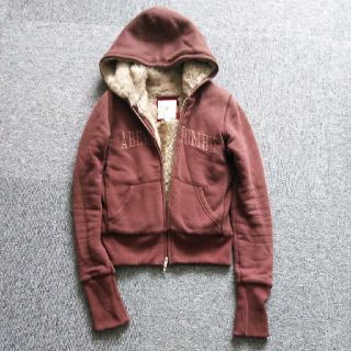 アバクロンビーアンドフィッチ(Abercrombie&Fitch)のアバクロパーカー　Abercrombieボアパーカー(パーカー)