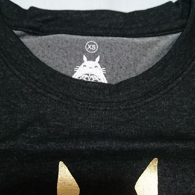 ジブリ(ジブリ)の【再値下しました】トトロ Tシャツ（新品未使用） レディースのトップス(Tシャツ(半袖/袖なし))の商品写真